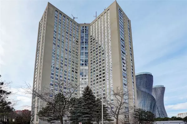 Mississauga, ON L5A 4A1,3650 Kaneff CRES #207