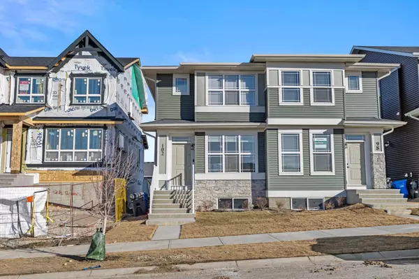 102 EDITH GN Northwest, Calgary, AB T3R2B5