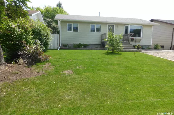 St. Walburg, SK S0M 2T0,432 3rd AVENUE E