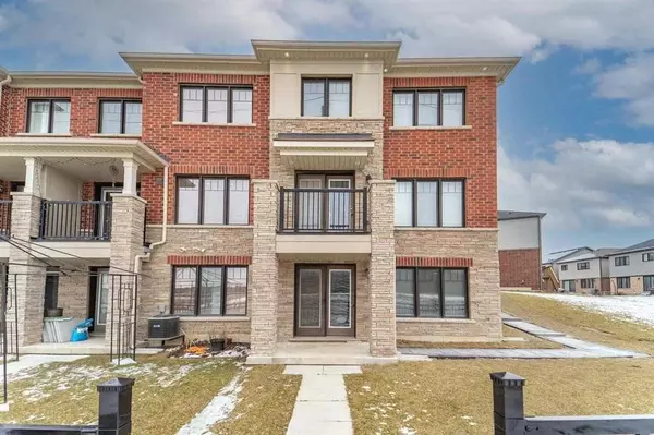 54 Pagebrook CRES, Hamilton, ON L8J 0K7