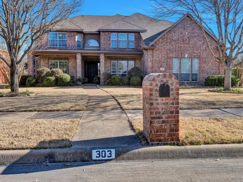 303 Normandy Lane, Heath, TX 75032