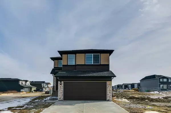 8 Corner Glen GN Northeast, Calgary, AB T3N2P7