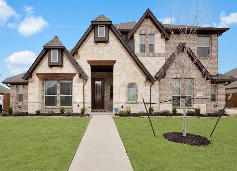 1121 Windy Vista Drive, Midlothian, TX 76065