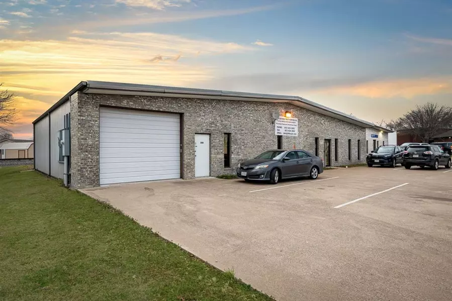 204 Industrial Court, Wylie, TX 75098