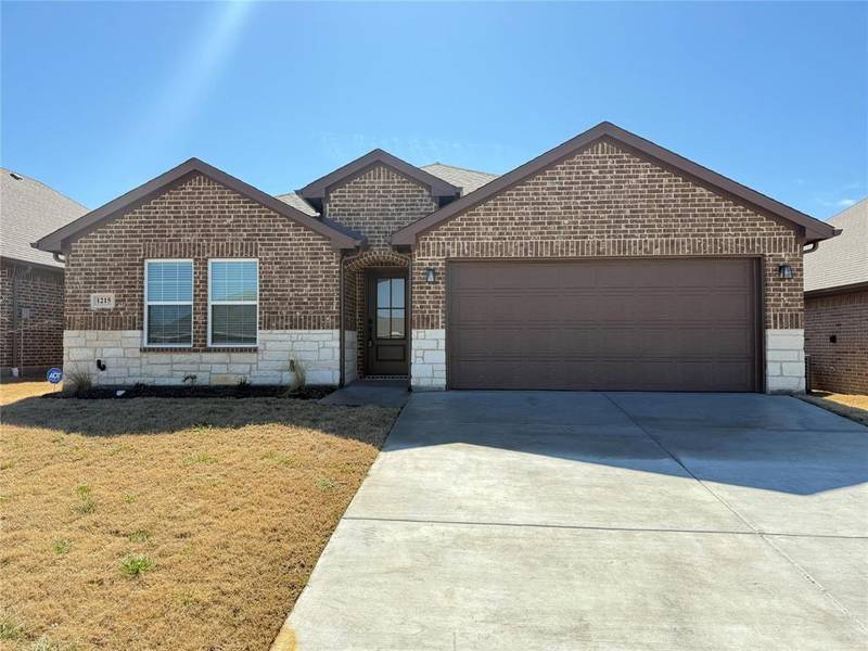 1215 Brad Kellar Drive, Greenville, TX 75402