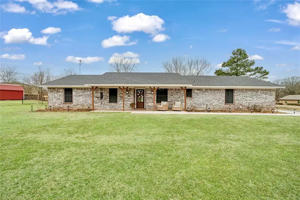 Powderly, TX 75473,19 CR 43040