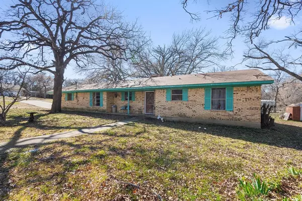 Kemp, TX 75143,15950 Cherokee Trail