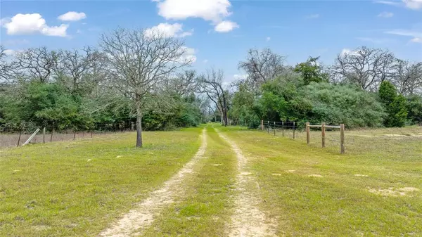 Normangee, TX 77871,4536 County Road 490