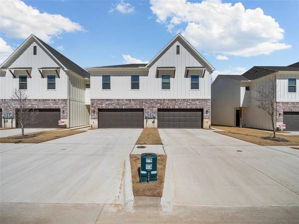 6325 MASON Court, Dallas, TX 75227