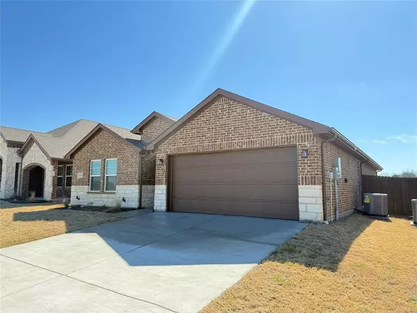 Greenville, TX 75402,1215 Brad Kellar Drive