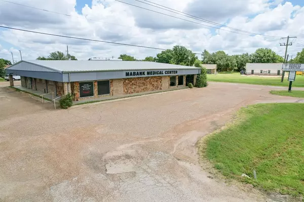 Mabank, TX 75147,802 W Mason Street