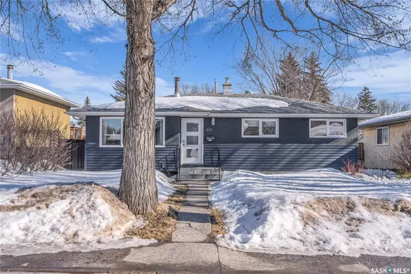 414 Montreal AVENUE S, Saskatoon, SK S7M 3L3