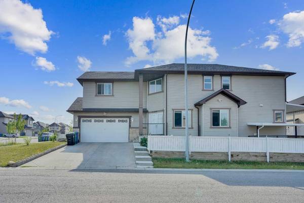 325 Saddlemont BLVD NE, Calgary, AB T3J 0M8