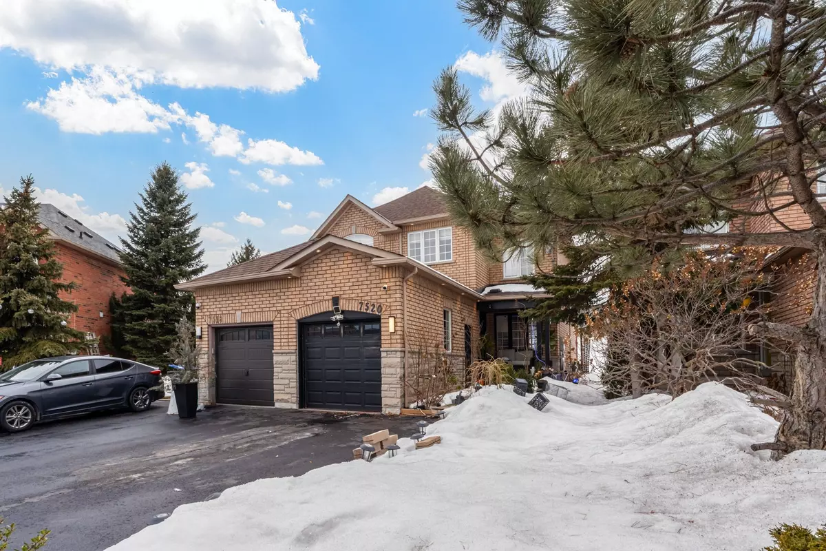 Mississauga, ON L5N 8A9,7520 Black Walnut TRL