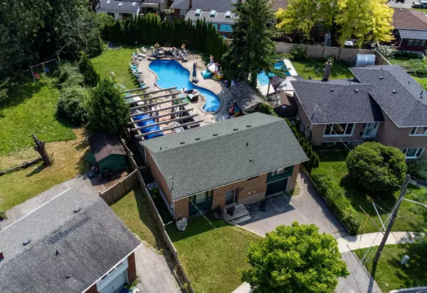 Toronto E09, ON M1H 1K9,15 Benary CRES