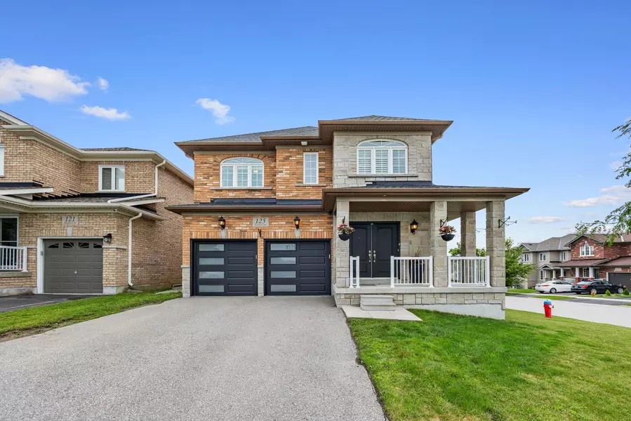 125 Hopkins CRES, Bradford West Gwillimbury, ON L3Z 2A4