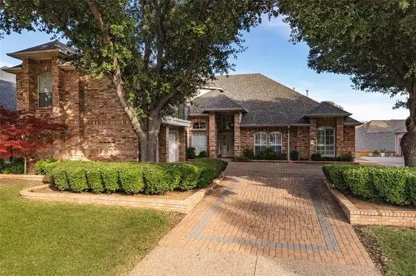 5407 Hunter Park Court, Arlington, TX 76017