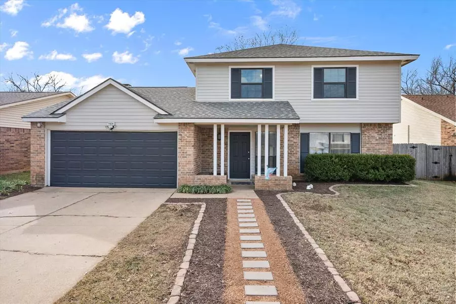 7014 Greenspring Drive, Arlington, TX 76016