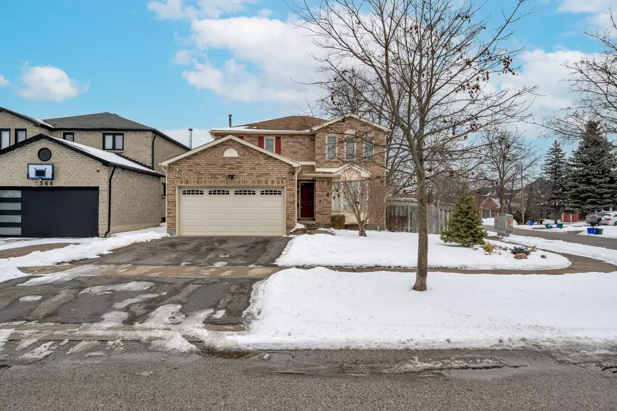 Pickering, ON L1X 2J4,1566 Somergrove CRES