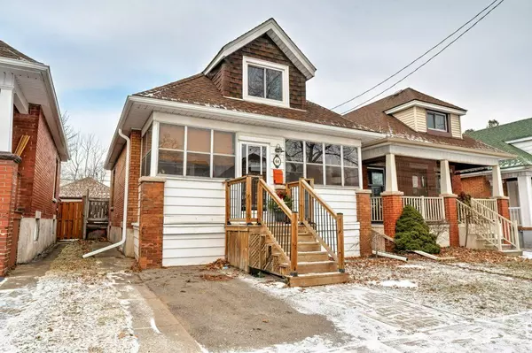 64 Graham AVE S, Hamilton, ON L8K 2M1