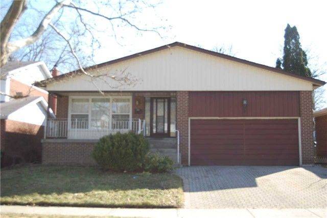 28 Harringay CRES, Toronto E05, ON M1W 1Z3