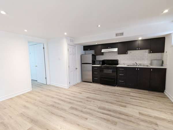 14 Main ST #Lower, Toronto E02, ON M4E 2V4