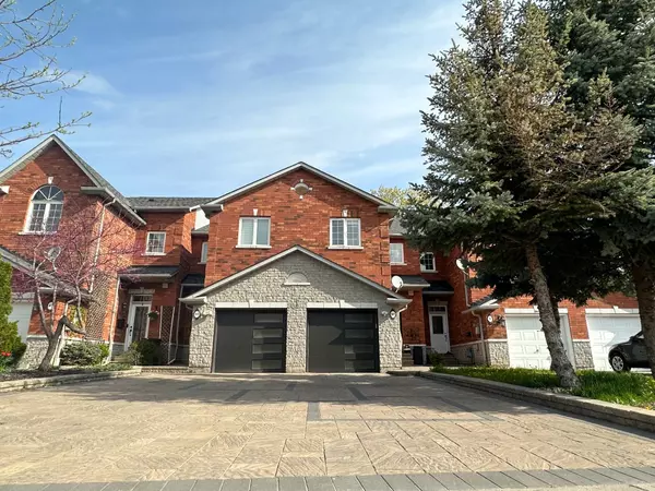 93 Benson AVE, Richmond Hill, ON L4C 4E5