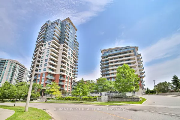 25 Fontenay CT #808, Toronto W08, ON M9A 0C4