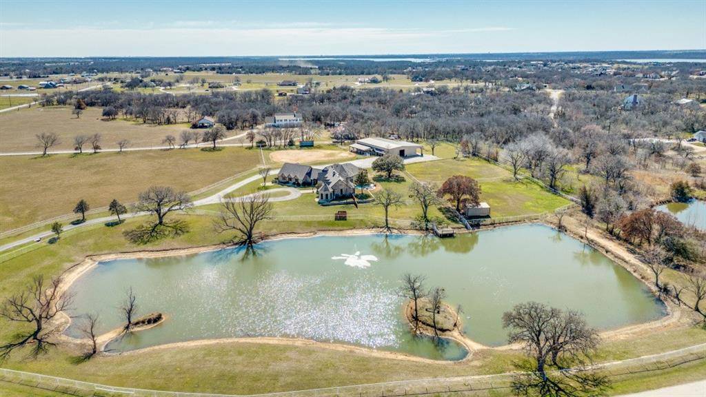 7583 Mountain View Road, Aubrey, TX 76227