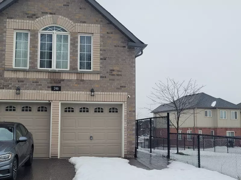 246 Diana DR, Orillia, ON L3V 0E2