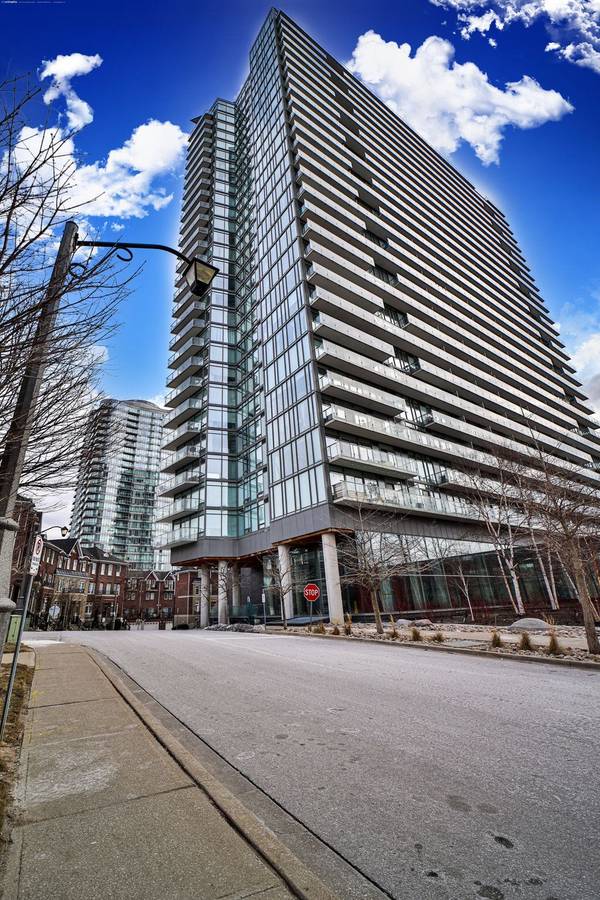 103 The Queensway AVE #413, Toronto W01, ON M6S 5B3