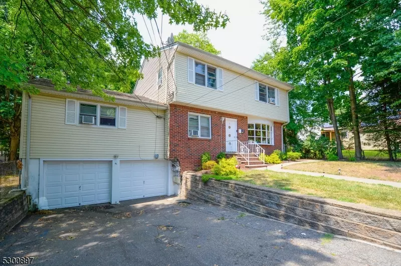 8 Ralph St, Bergenfield Boro, NJ 07621