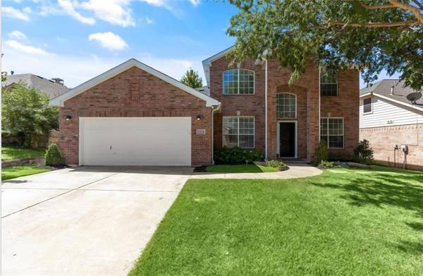 5504 Haun Drive, Fort Worth, TX 76137