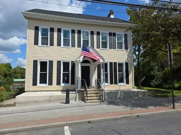 121 South Main Street, Alburtis Borough, PA 18011