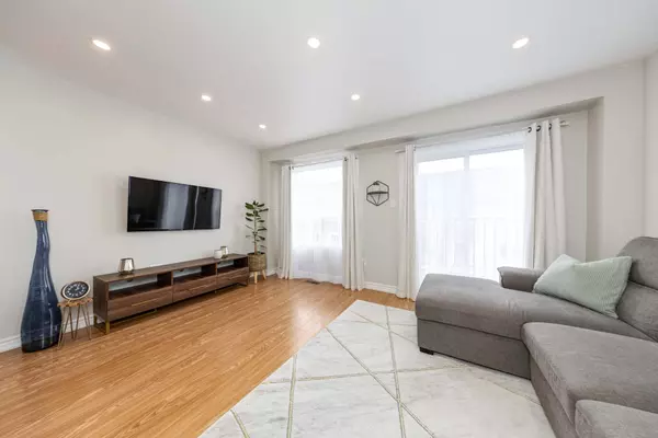 Vaughan, ON L6A 2M8,51 Tania CRES