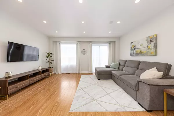 Vaughan, ON L6A 2M8,51 Tania CRES