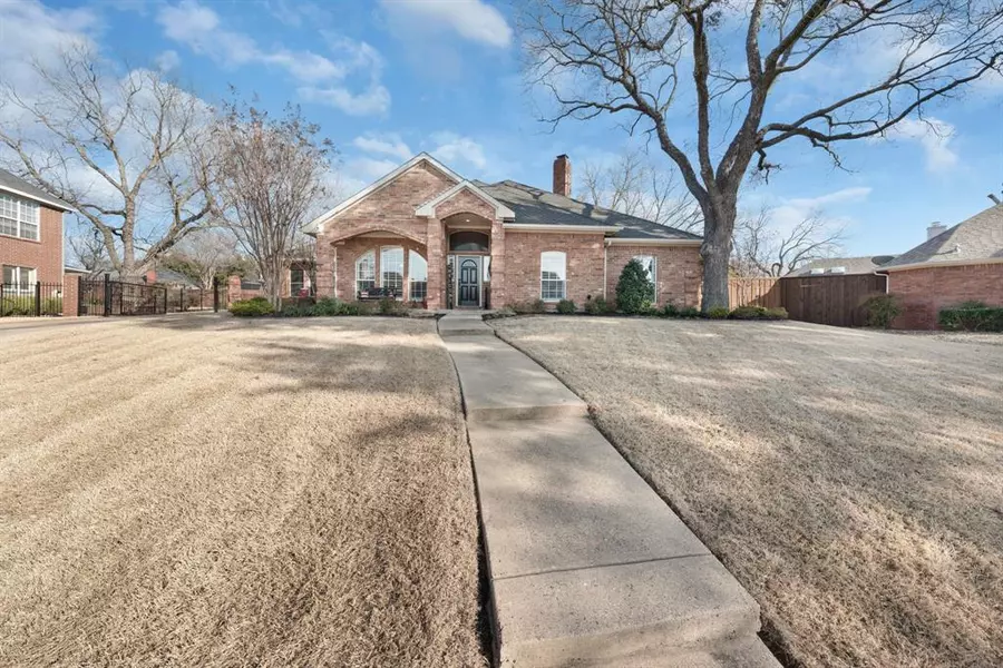 1806 Clydesdale Court, Rowlett, TX 75088