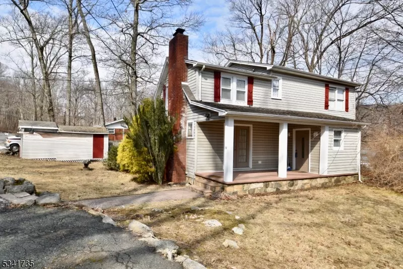 12 Ledgewood Rd, Jefferson Twp., NJ 07849