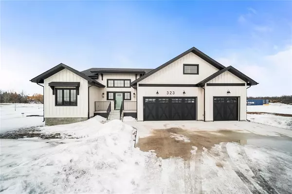 323 Duchek DR, Grande Pointe, MB R5A 0C6