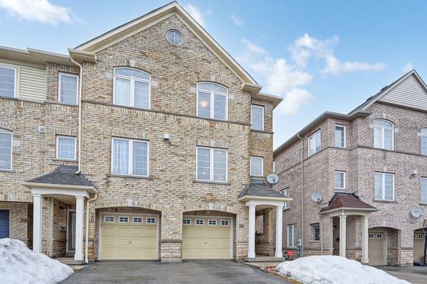 24 Stonewood ST, Ajax, ON L1S 0B2