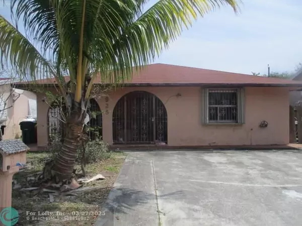 926 N C St, Lake Worth Beach, FL 33460