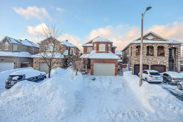 107 Purcell CRES, Vaughan, ON L6A 3C7