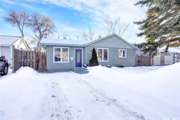 Moose Jaw, SK S6H 2Z4,1045 Brown STREET