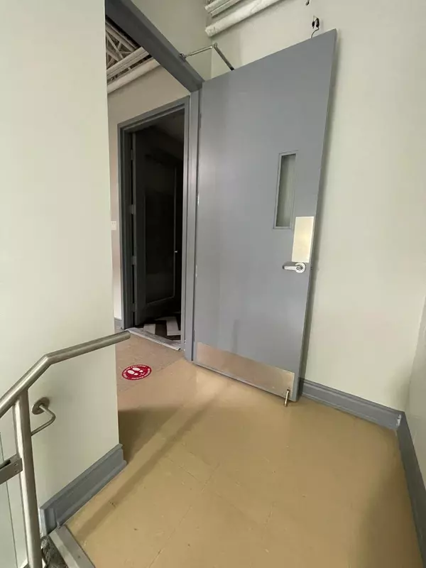Mississauga, ON L5S 1N4,7195 Tranmere DR