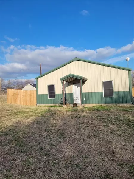 1583 CR-4757, Boyd, TX 76023