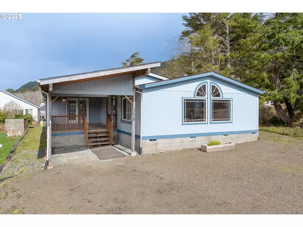 1026 NE 12TH AVE, Rockaway Beach, OR 97136