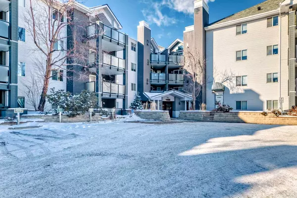 10 Sierra Morena Mews Southwest #312, Calgary, AB T3H3K5