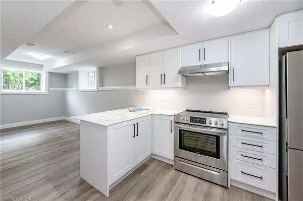 330 Exhibition ST #2, Guelph, ON N1H 4S2