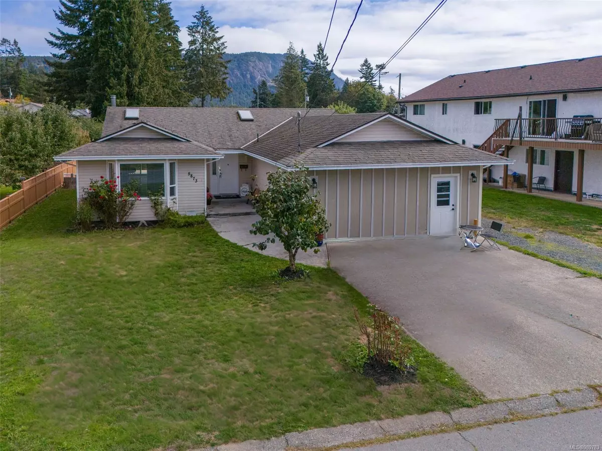 Duncan, BC V9L 5B2,5873 Deborah Dr