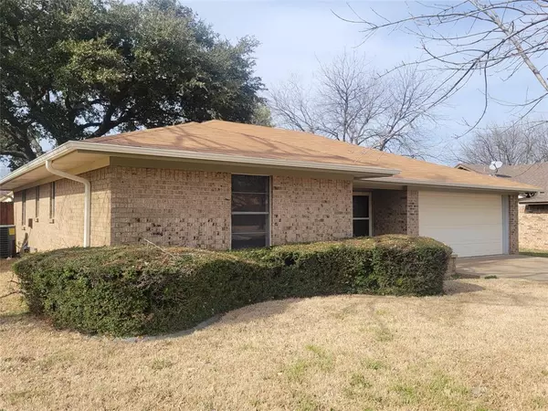 Graham, TX 76450,1416 Green Street